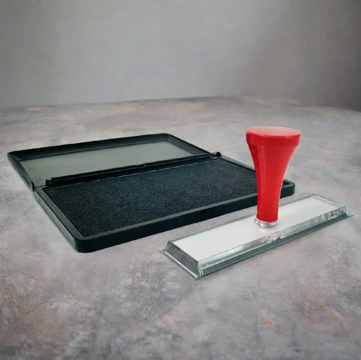 Vuestamp L10 with Black stamp Ink Tray